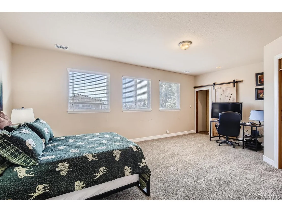 Photo of 2120 Jade Way