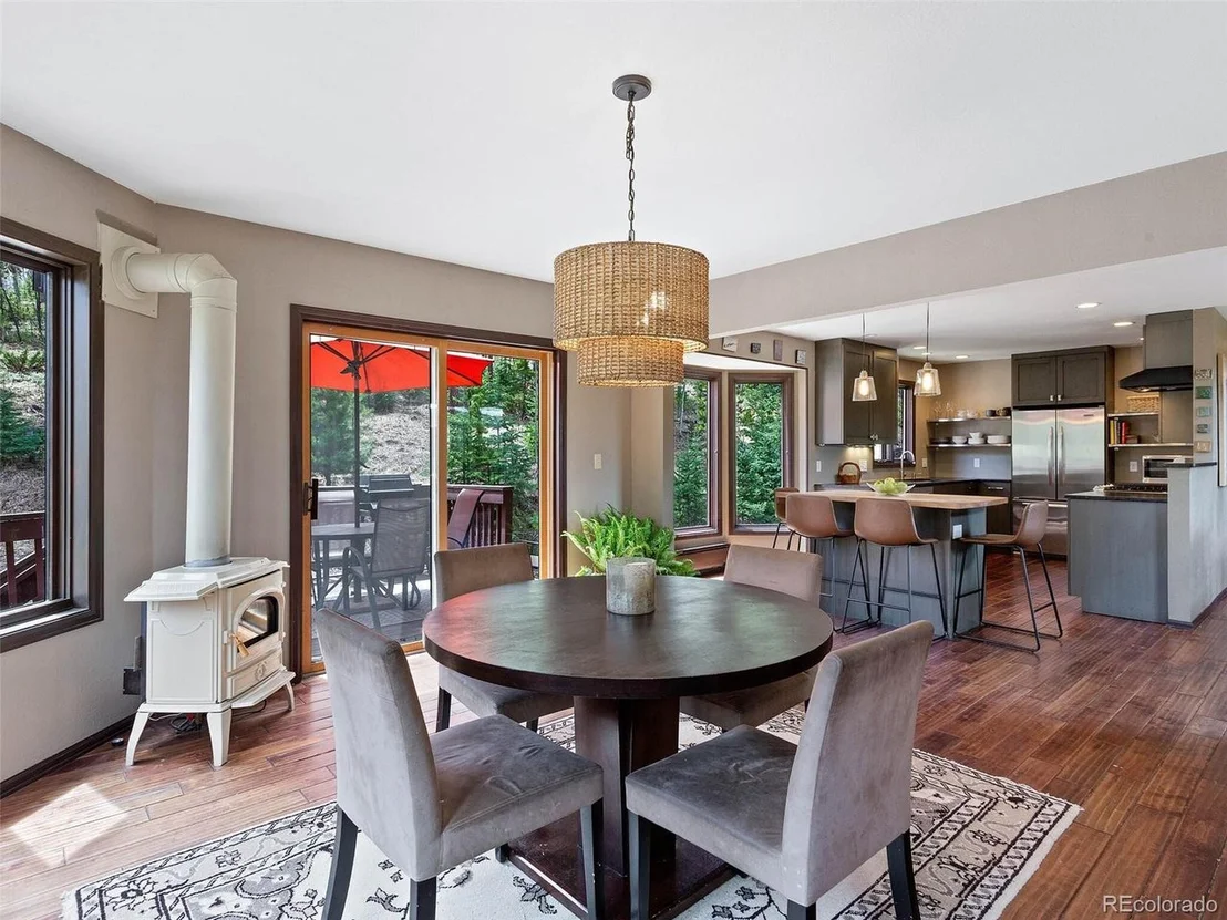 Photo of 400 Golden Dr