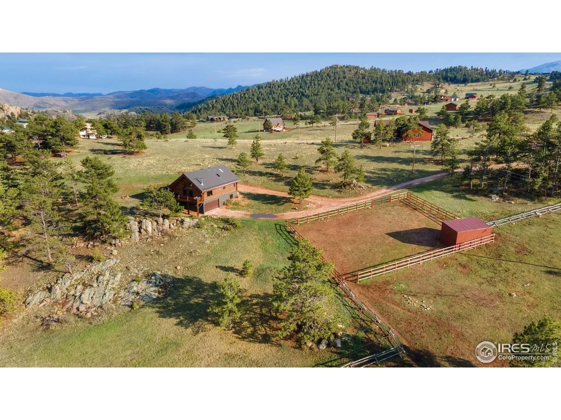 Photo of 344 Snowmass Dr