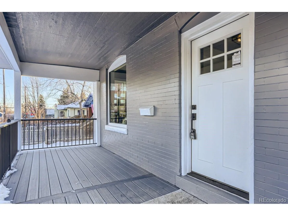 Photo of 3829 Lowell Blvd