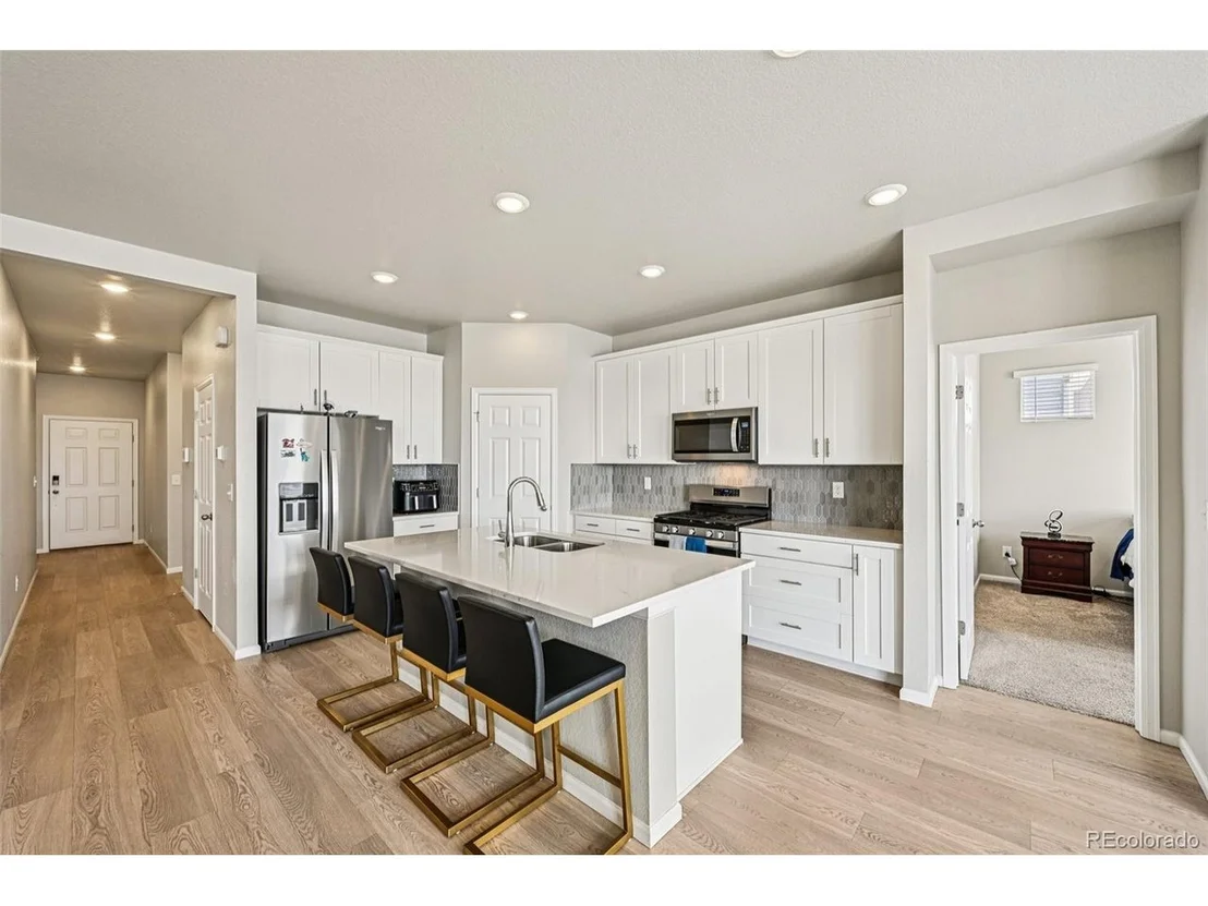 Photo of 6002 Hourglass Dr