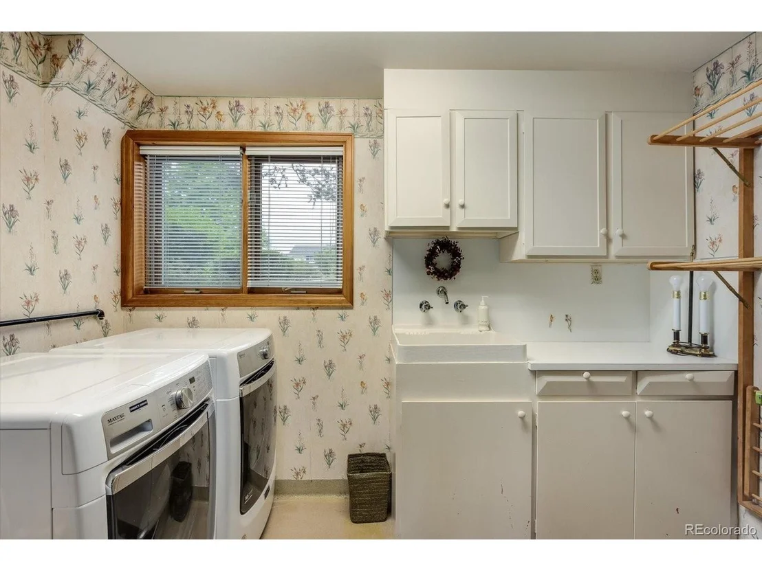 Photo of 2159 Stonehenge Cir