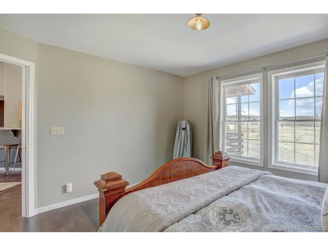 Photo of 18 Foxtail Dr