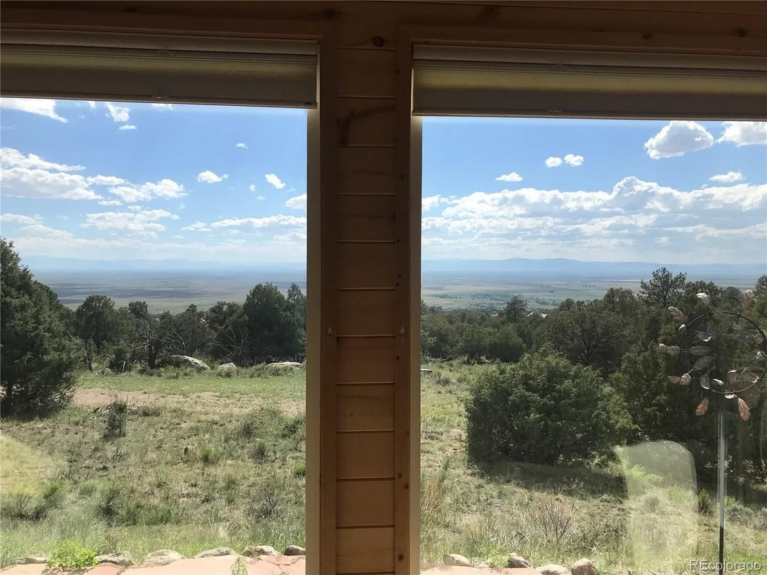 Photo of 1001 E Badger Rd