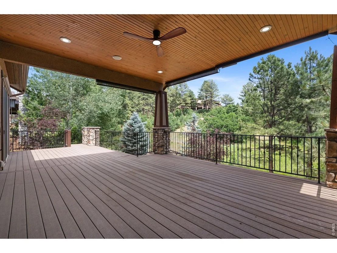 Photo of 2328 Saddleback Dr
