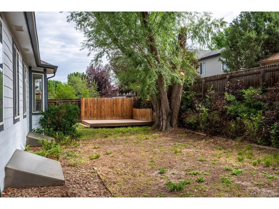 Photo of 300 Linden St