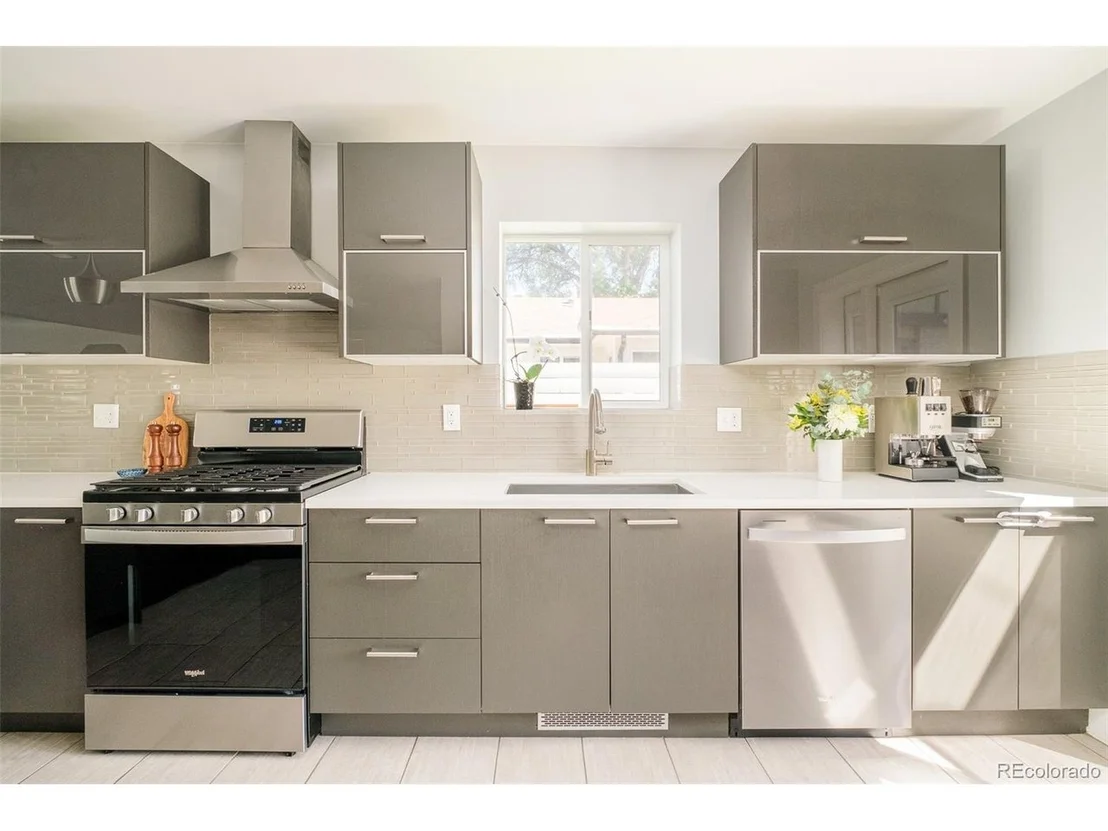 Photo of 3320 W 33rd Ave