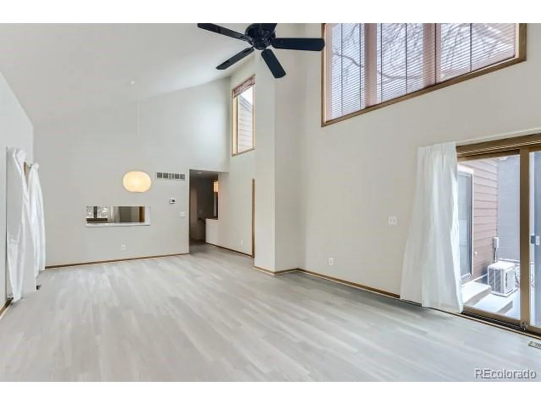 Photo of 3849 Birchwood Dr
