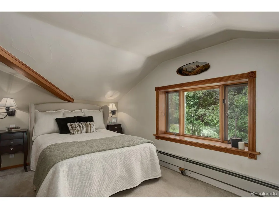Photo of 9148 Black Mountain Dr