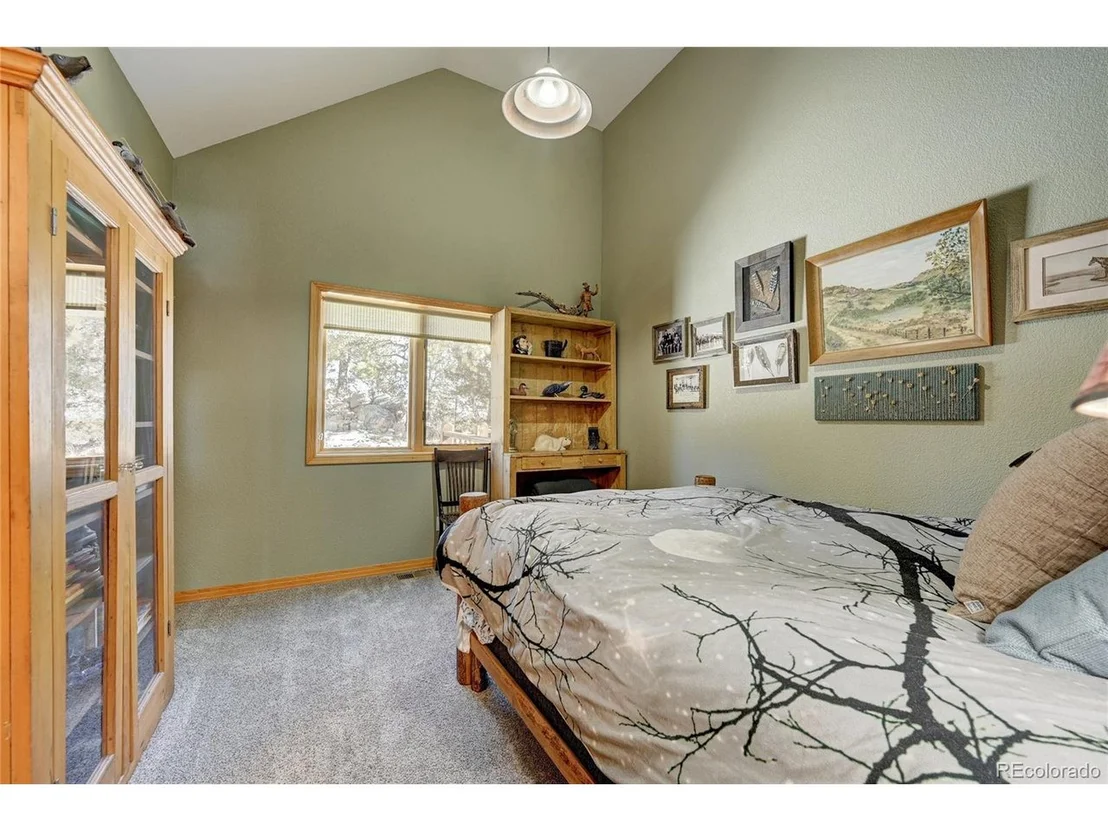 Photo of 326 Park Ave