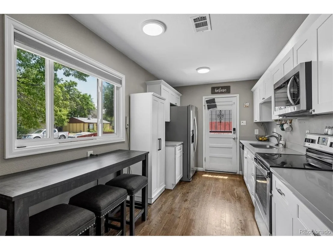 Photo of 5275 Ingalls St