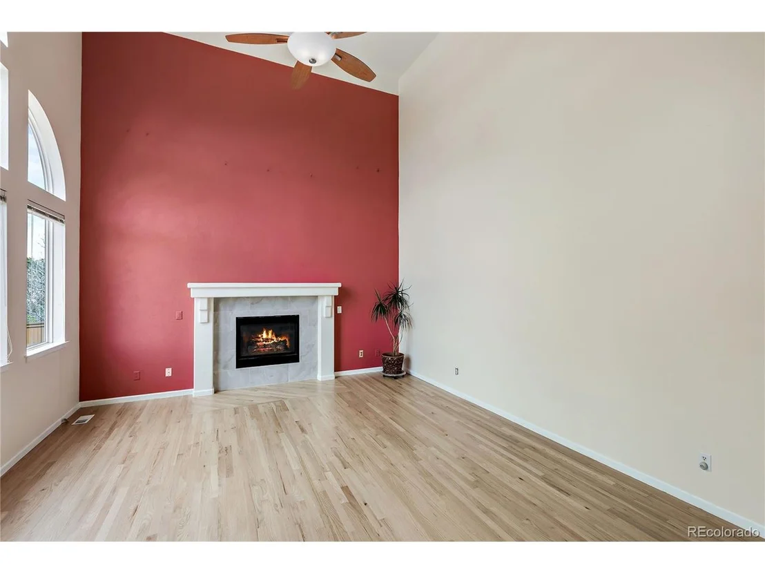 Photo of 21060 Saddleback Cir