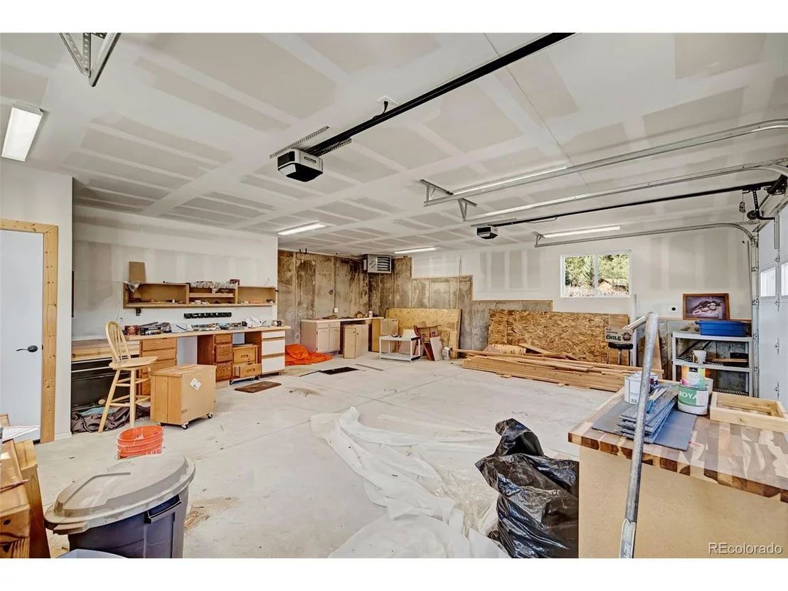 Photo of 2491 Stagestop Rd