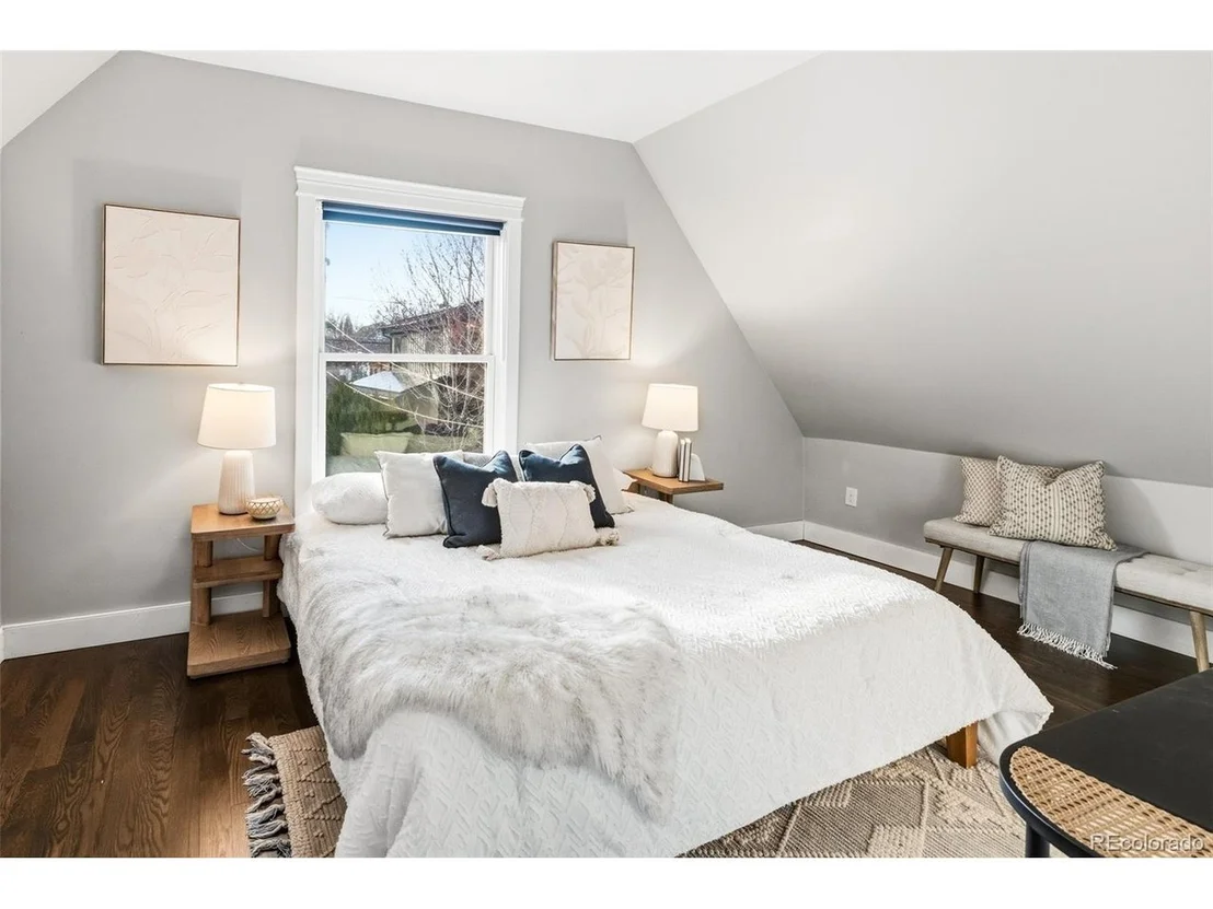 Photo of 3321 Bryant St