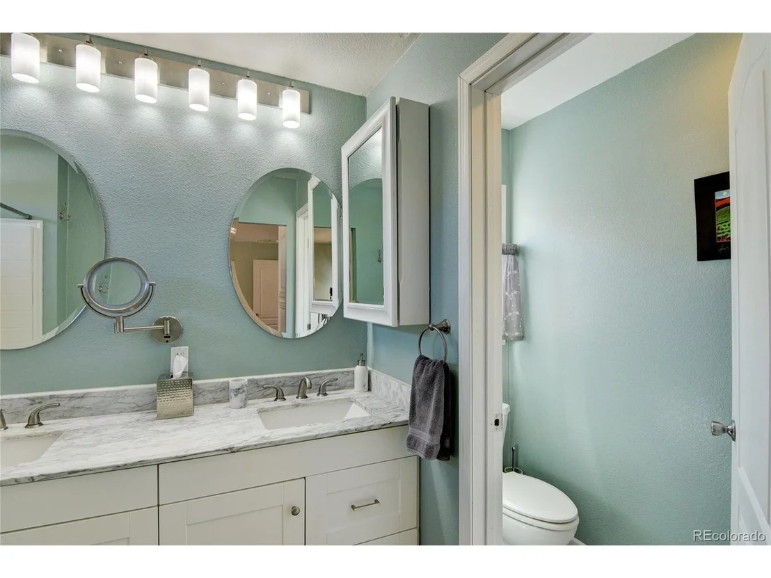 Photo of 261 Bridle Path