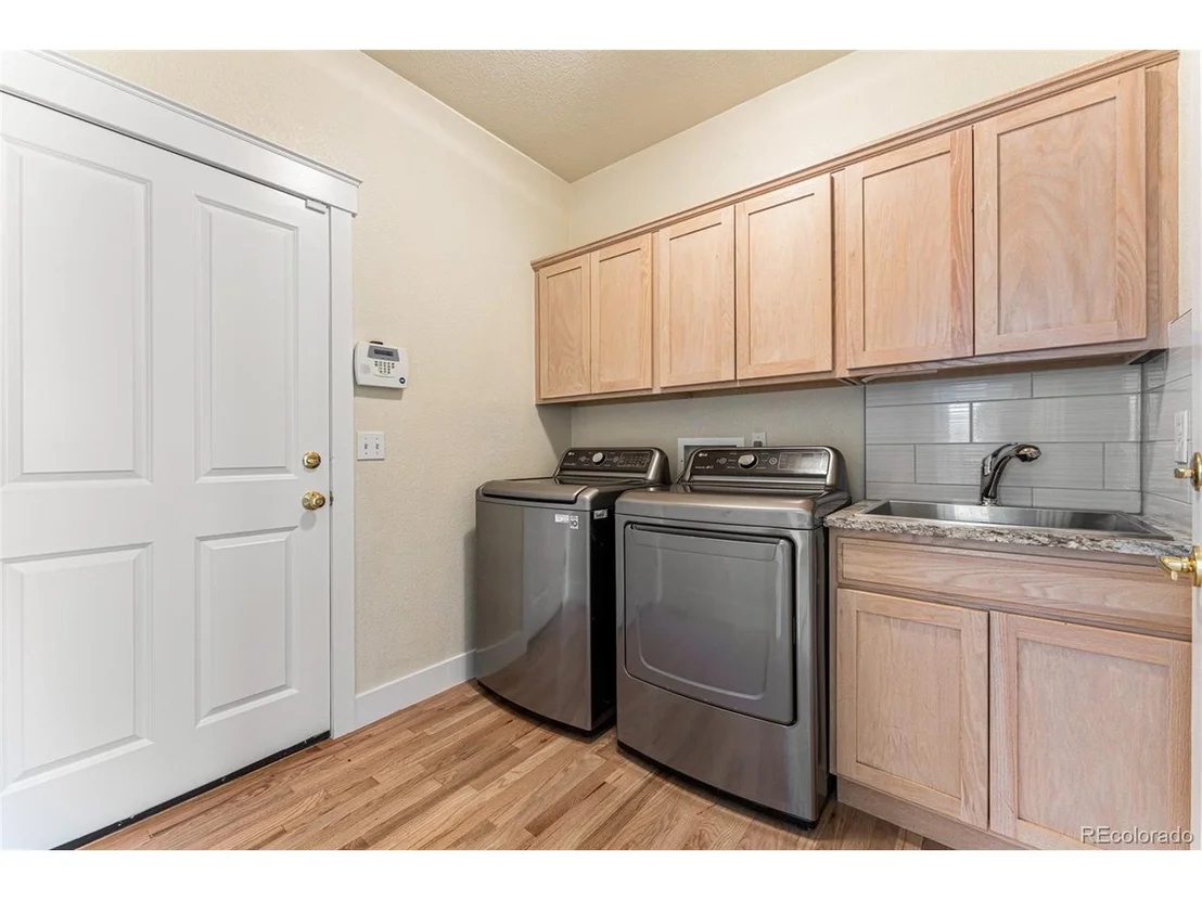 Photo of 3956 Da Vinci Dr