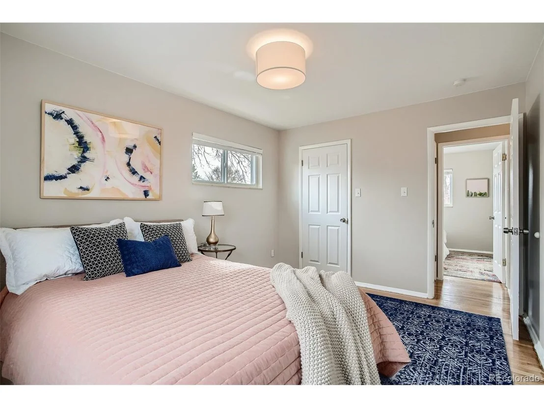Photo of 6371 Iris Ct