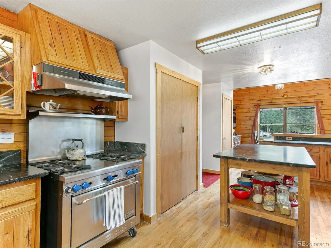 Photo of 9691 S Warhawk Rd