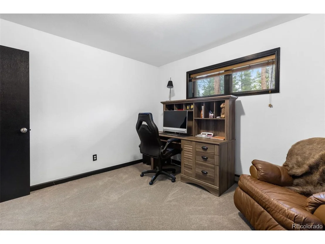 Photo of 356 Augusta Dr