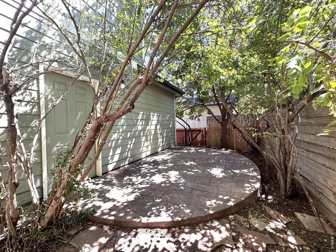 Photo of 1202 Della St