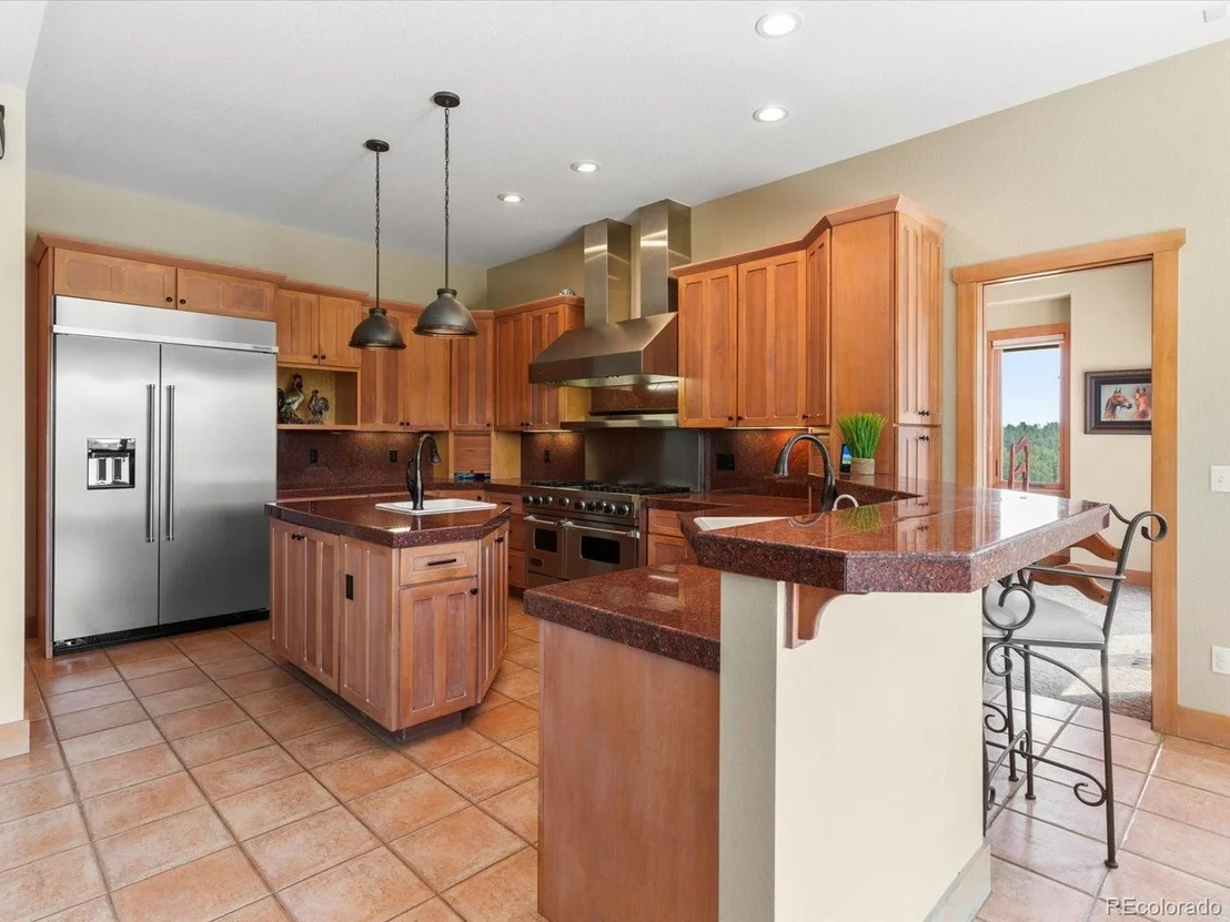 Photo of 1611 Castle Pointe Dr