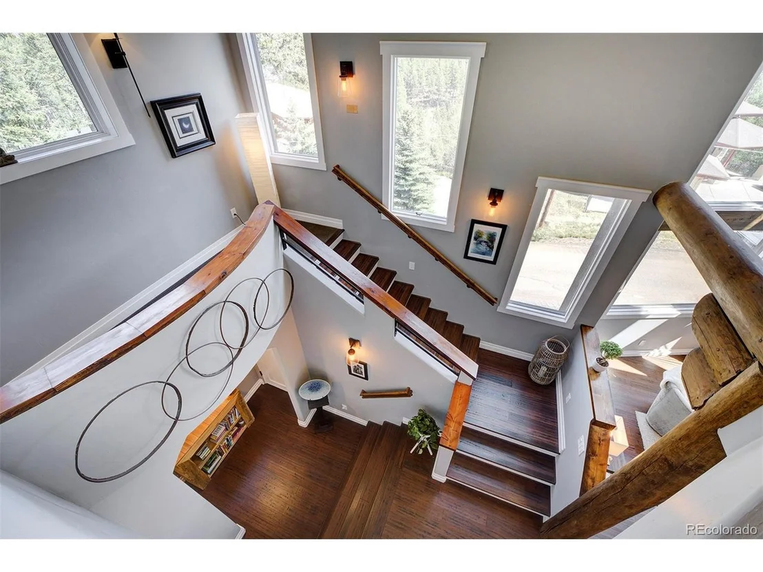 Photo of 27086 Mountain Park Rd