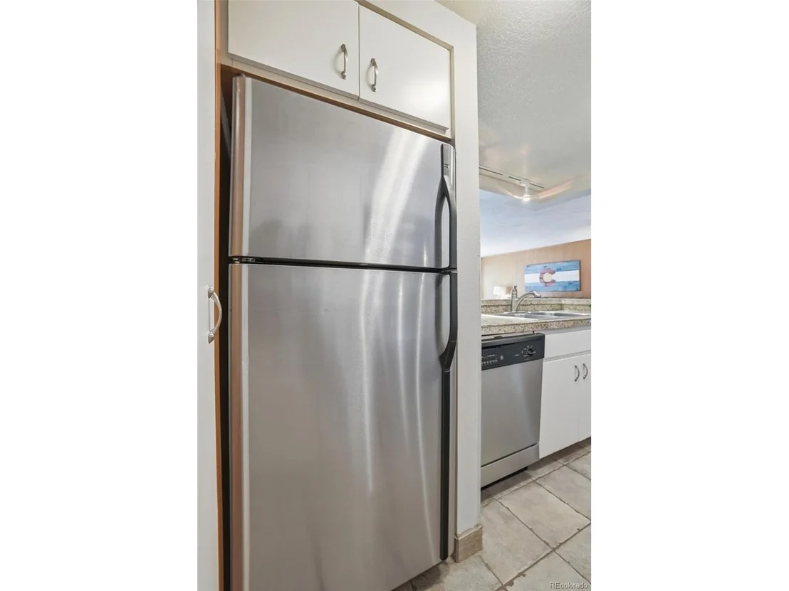 Photo of Unit 2015 at 21700 US Highway 6