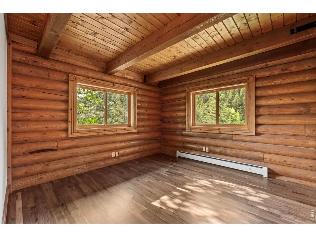 Photo of 172 Tall Pine Ln