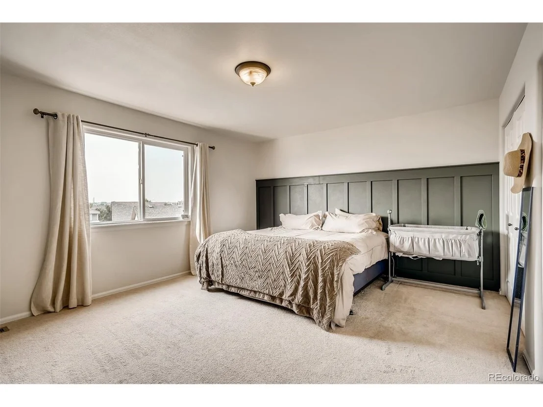 Photo of 2212 Jade Ave