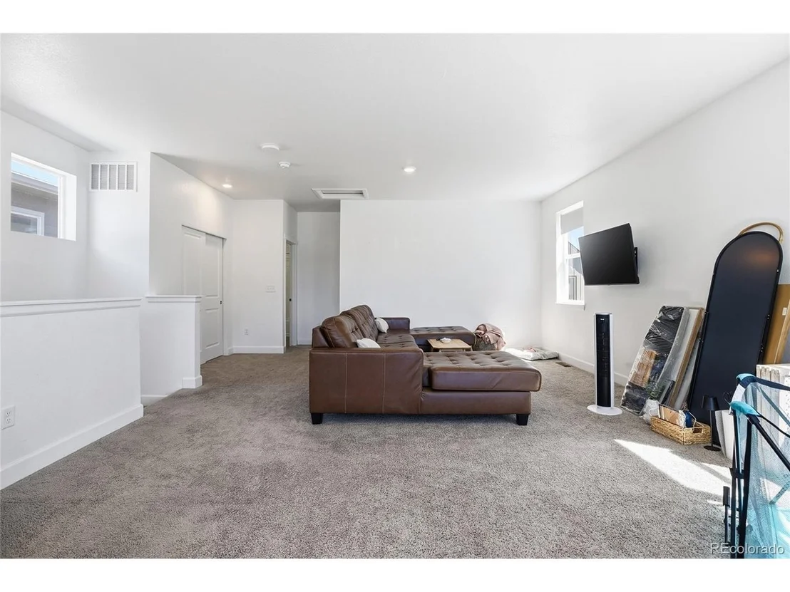 Photo of 5727 Van Gordon Way
