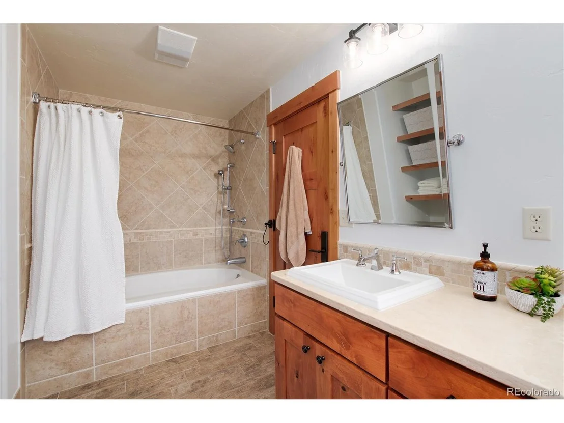 Photo of 7 Meadow Trl