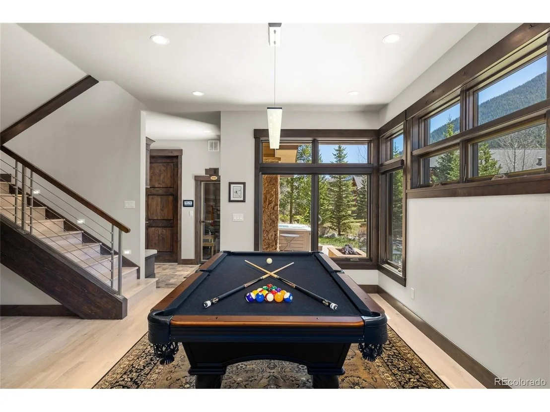 Photo of 70 Tieze Ln