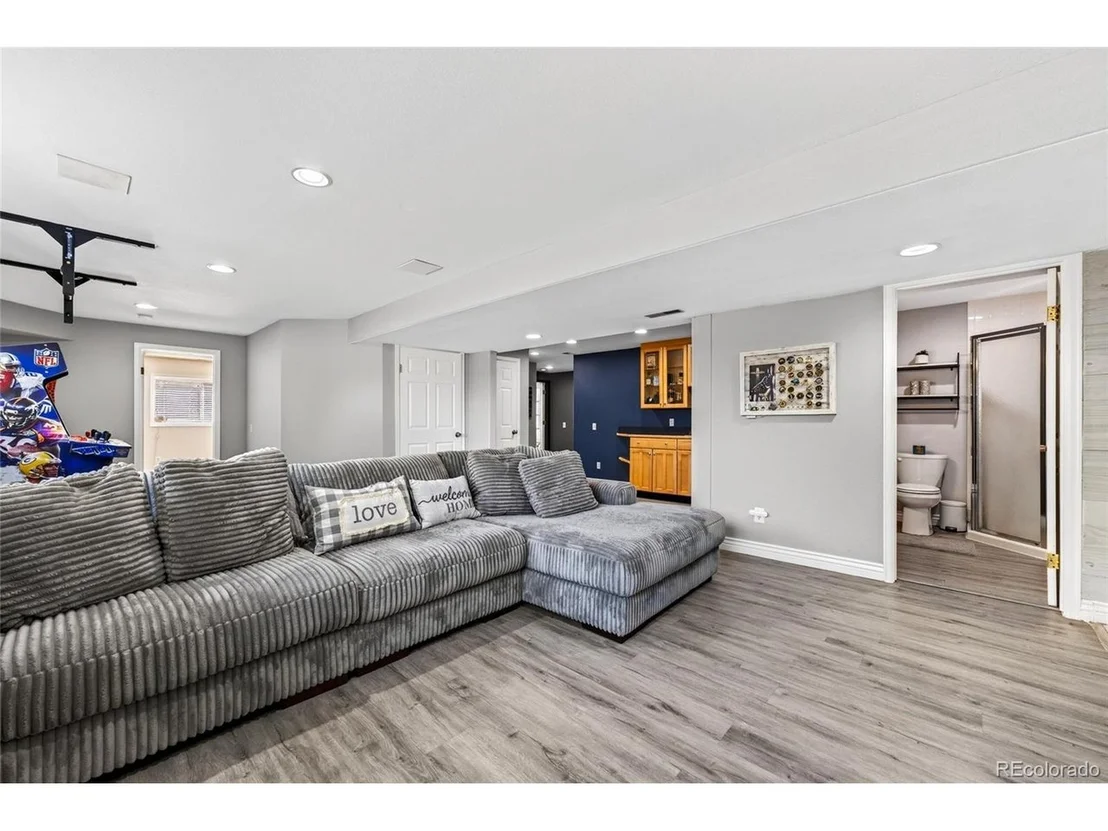 Photo of 9924 Silver Maple Way