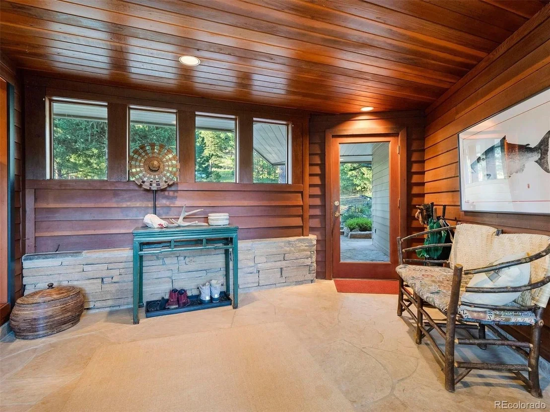 Photo of 2397 Daisy Ln