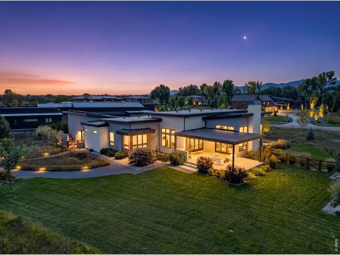 Photo of 8675 Summerlin Pl
