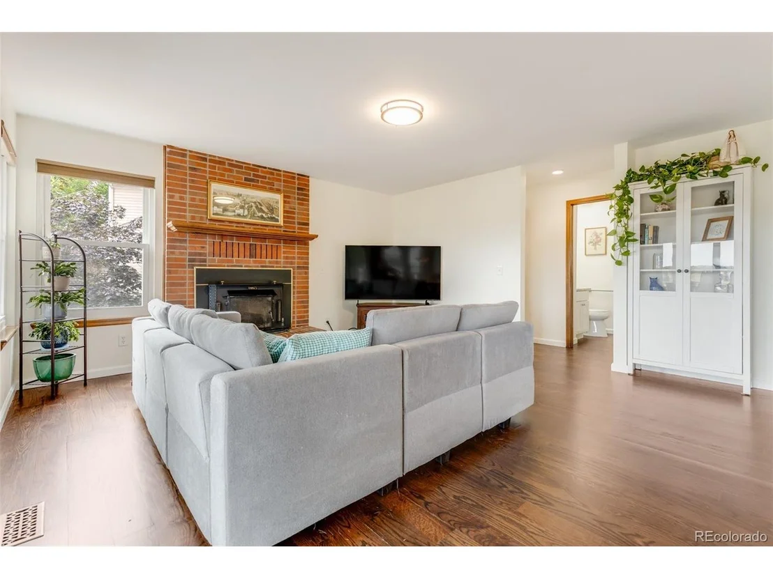Photo of 8822 Eagles Nest Ln