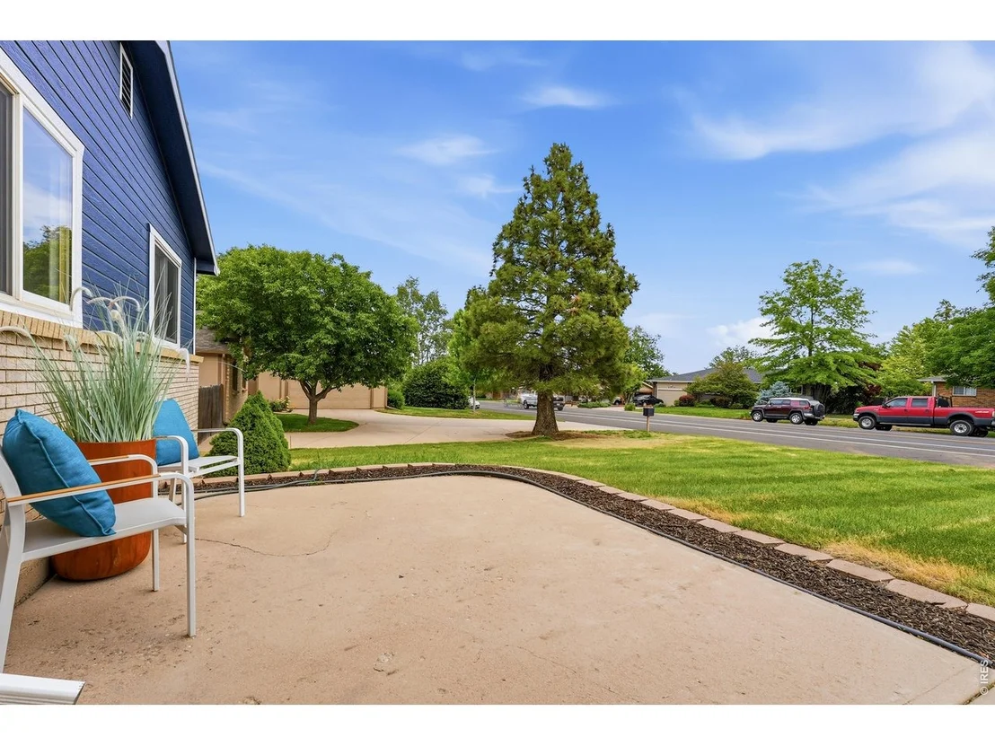 Photo of 2525 50th Ave