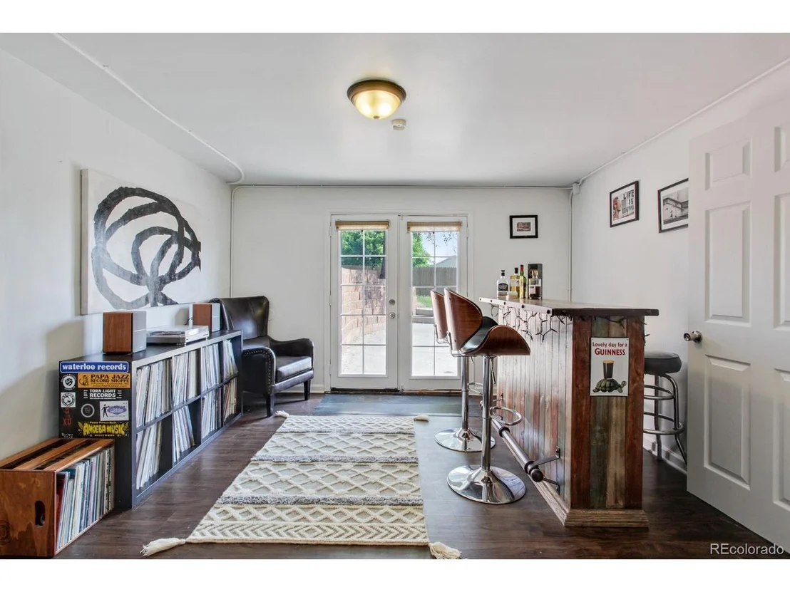 Photo of 3473 W 9th Ave