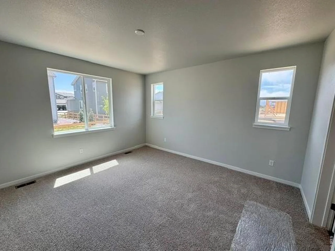 Photo of 827 Mesic Ln