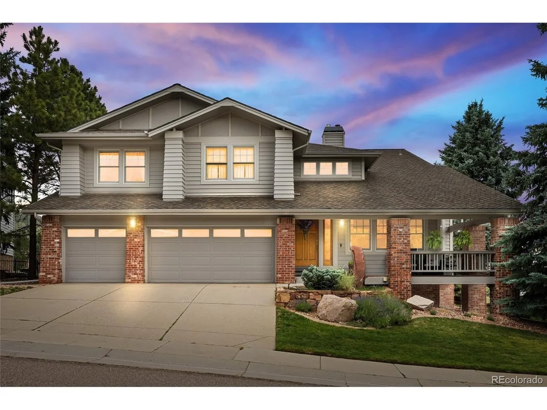 Photo of 19 Amaranth Dr