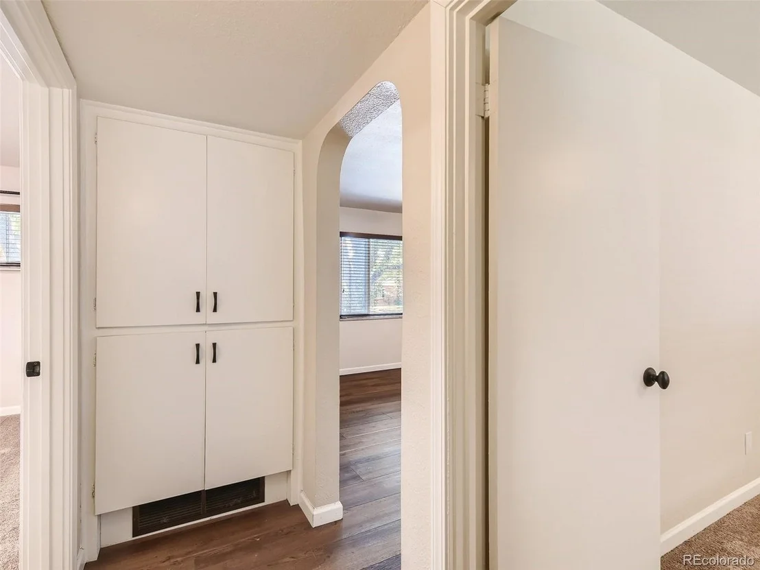 Photo of 9221 High St