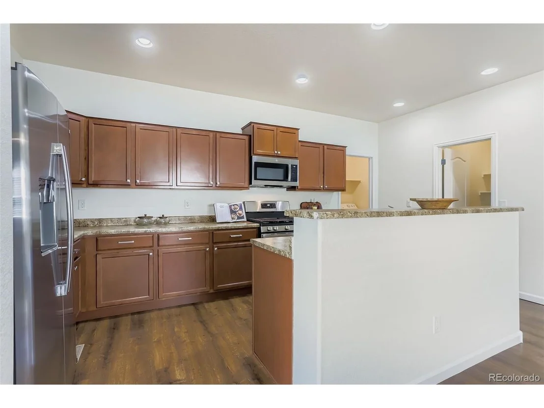 Photo of 556 Sandi Ln