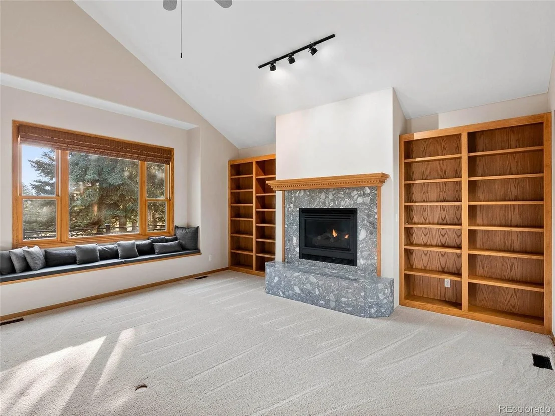Photo of 29481 Camelback Ln