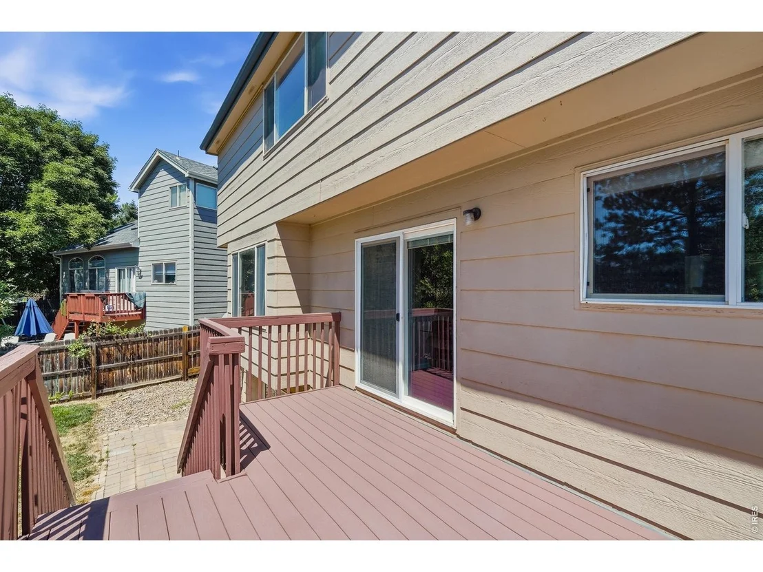 Photo of 478 Eaton Cir