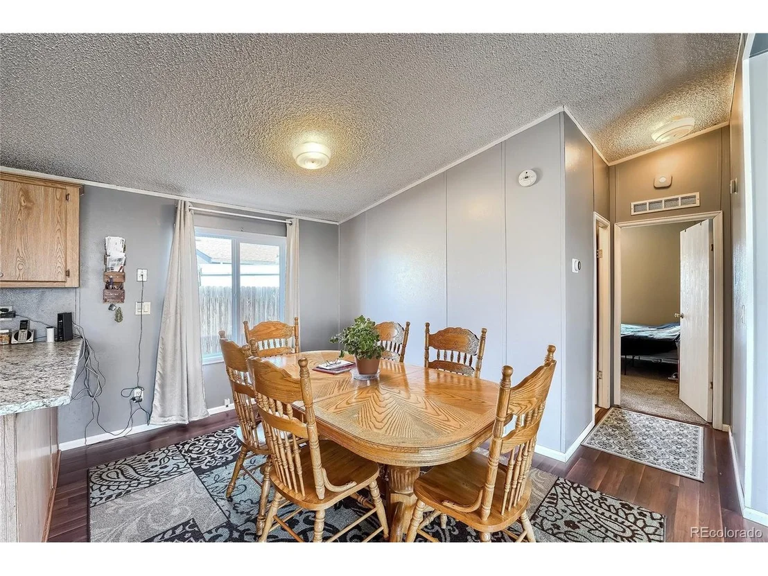 Photo of 215 Elm St
