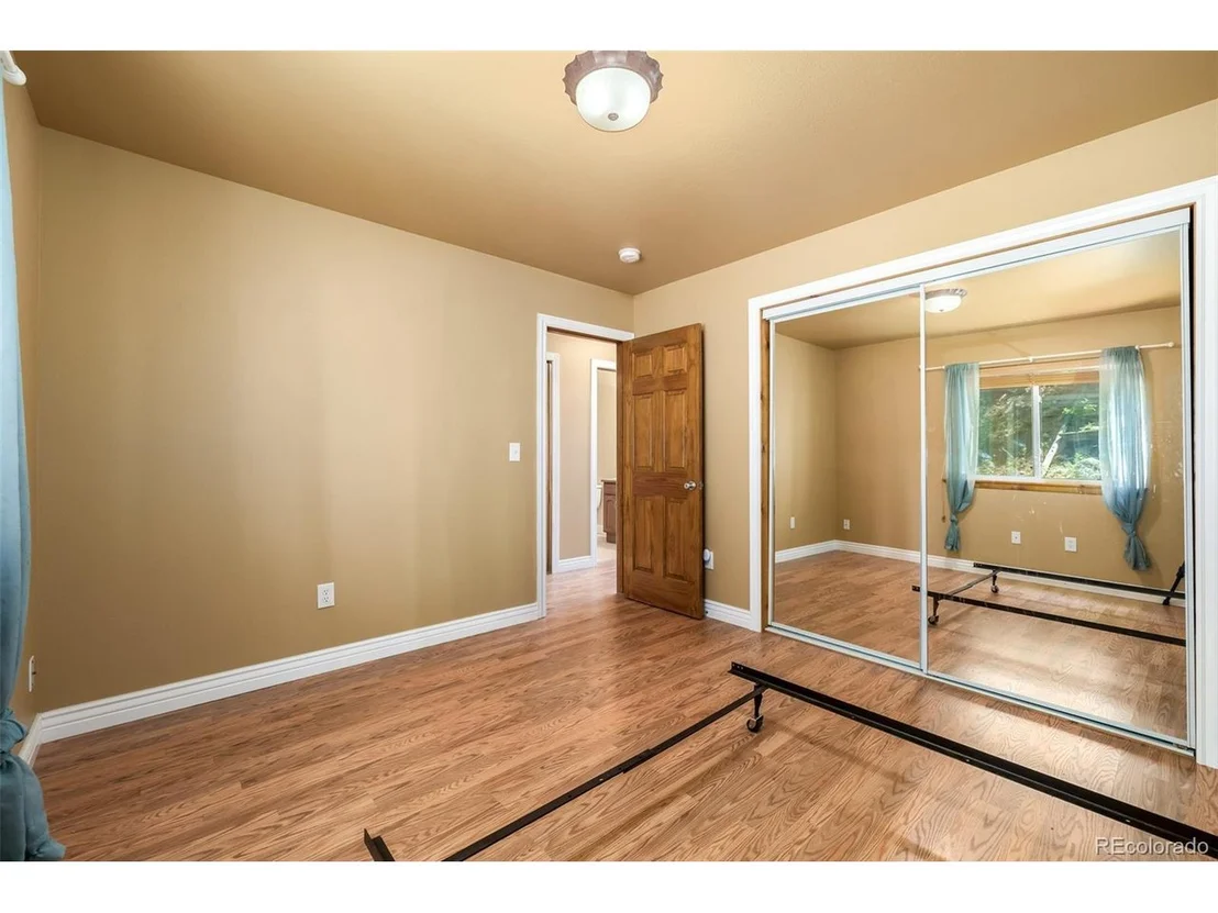Photo of 2655 Gamble Gulch Rd