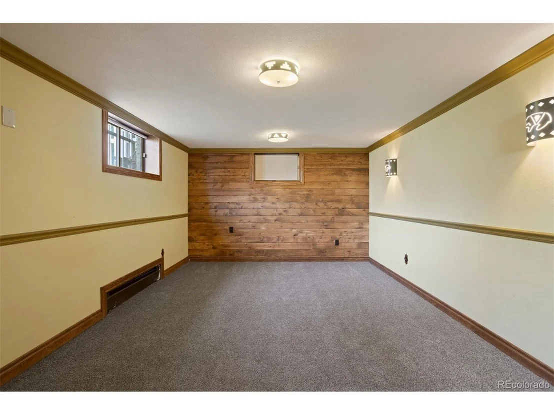 Photo of 28 Morningside Dr