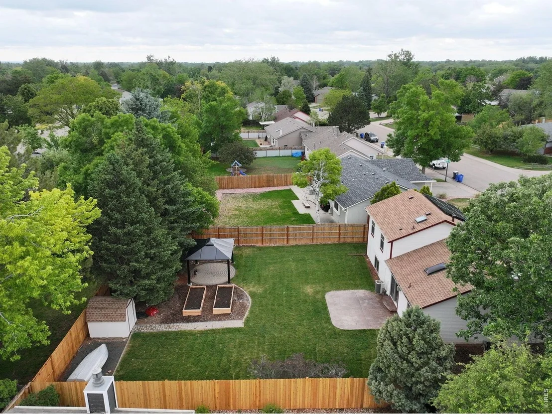 Photo of 2830 Bluegrass Dr
