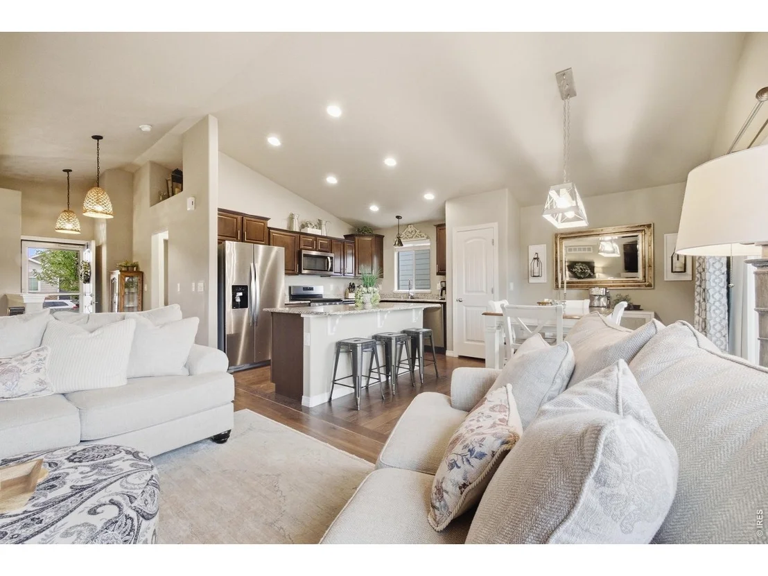 Photo of 1270 Baker Pass St