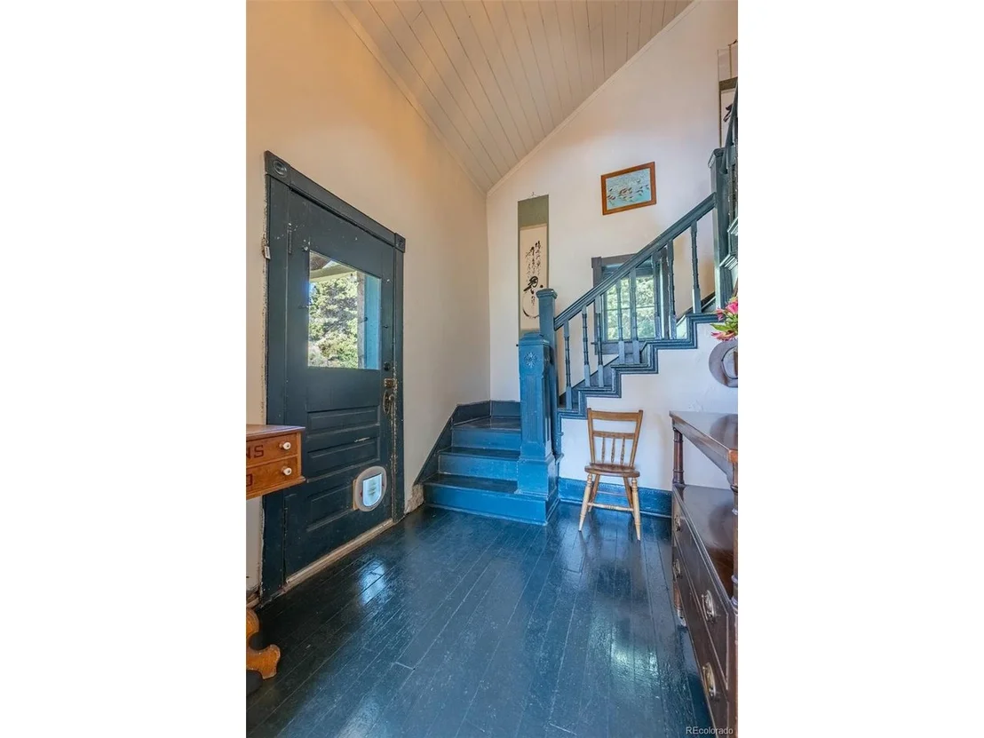 Photo of 689 County Road 4